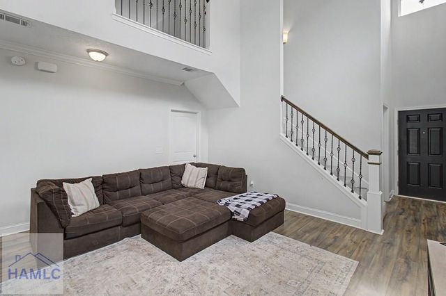 785 Fairview Circle, Hinesville, GA 31313