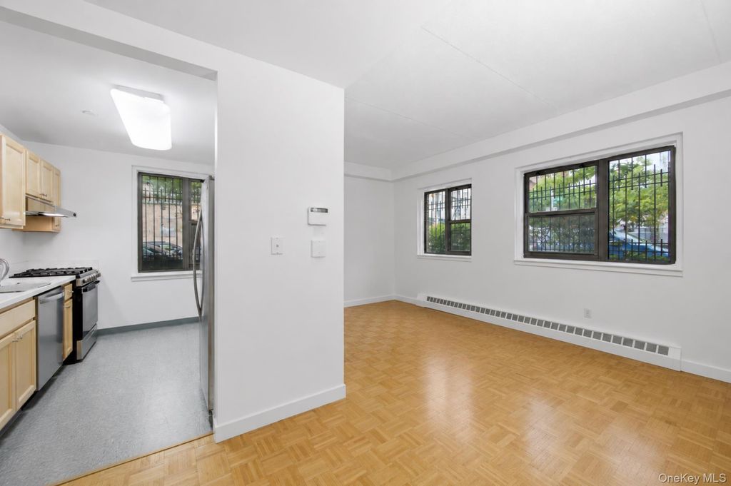 118 Schenectady Avenue 109, Brooklyn, NY 11213 — photo 2