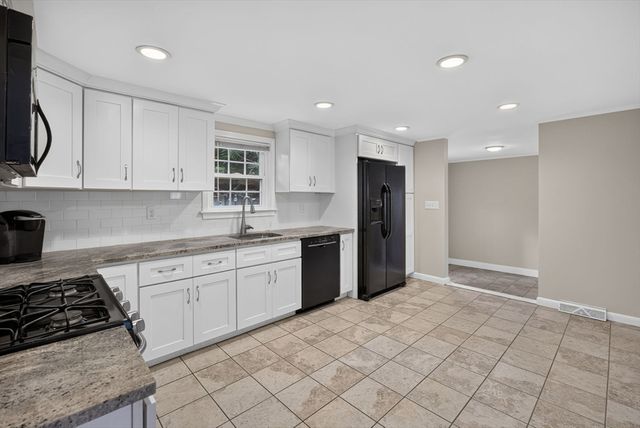 31 Frank Doyle, Dennis, MA 02660