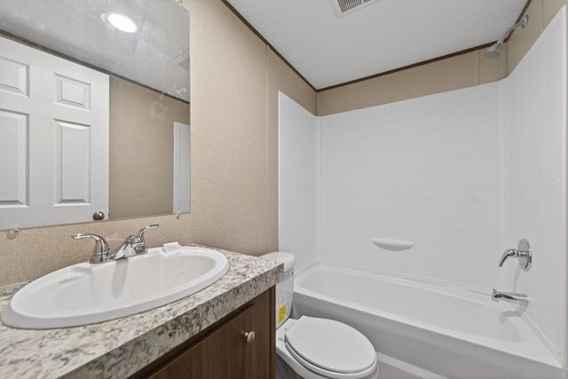 10895 Catfish Drive, Quinlan, TX 75474