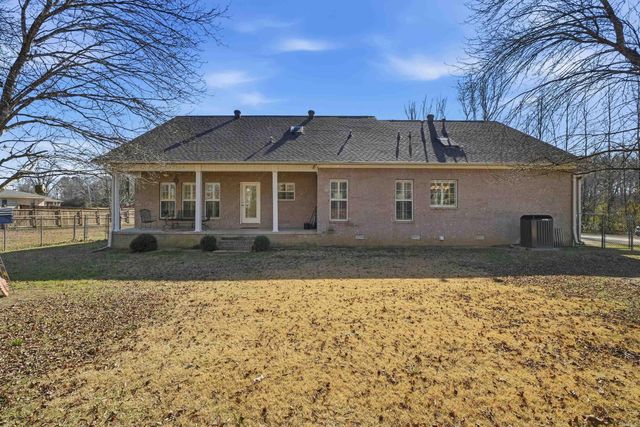 39 Reed Road, Greenbrier, AR 72058