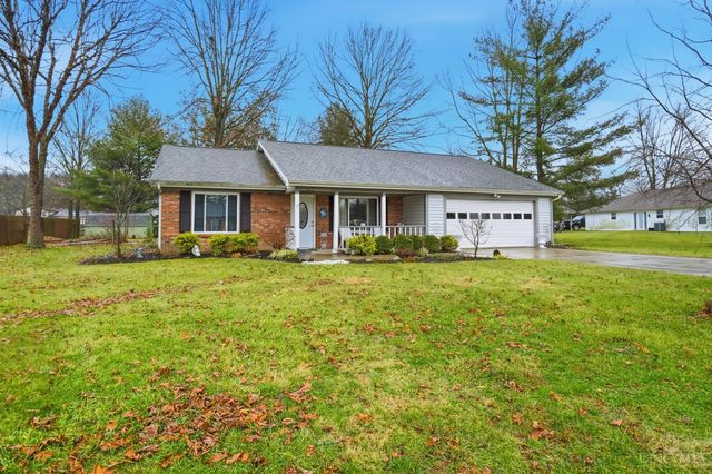 4203 Meadowfield Court, Batavia, OH 45103