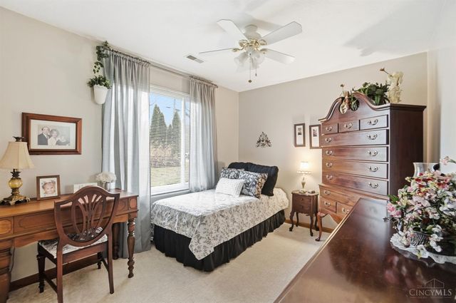 4203 Meadowfield Court, Batavia, OH 45103