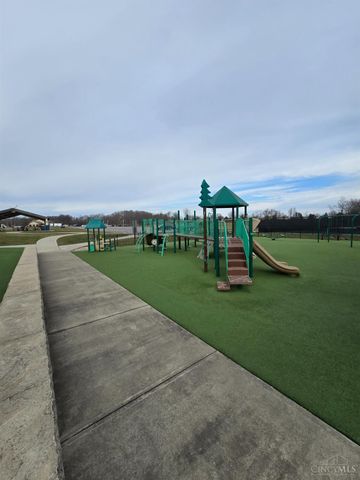 4203 Meadowfield Court, Batavia, OH 45103