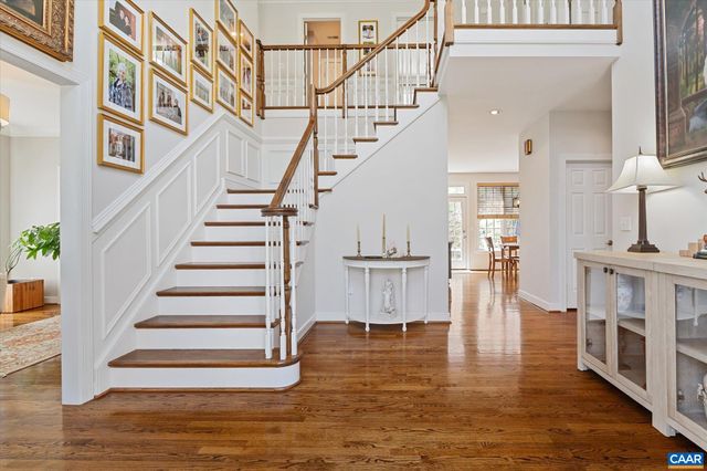 3255 AVEBURY LN, Keswick, VA 22947