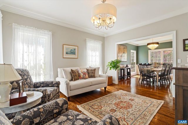 3255 AVEBURY LN, Keswick, VA 22947