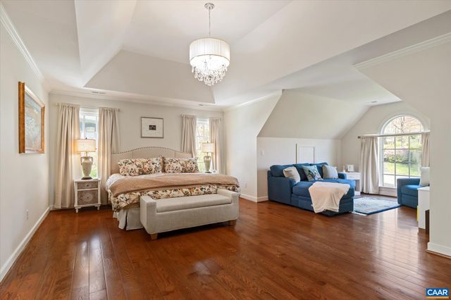 3255 AVEBURY LN, Keswick, VA 22947