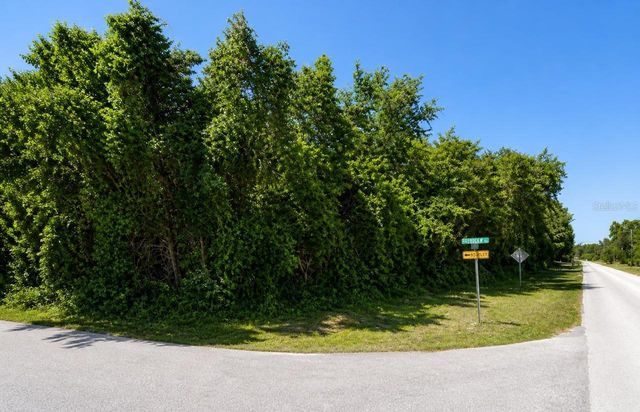8340 W BRADSHAW STREET, Homosassa, FL 34448