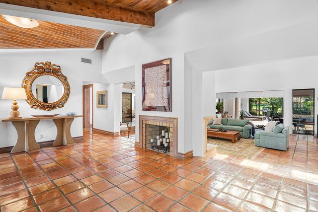 112 Glenbrook Court, Atlantis, FL 33462