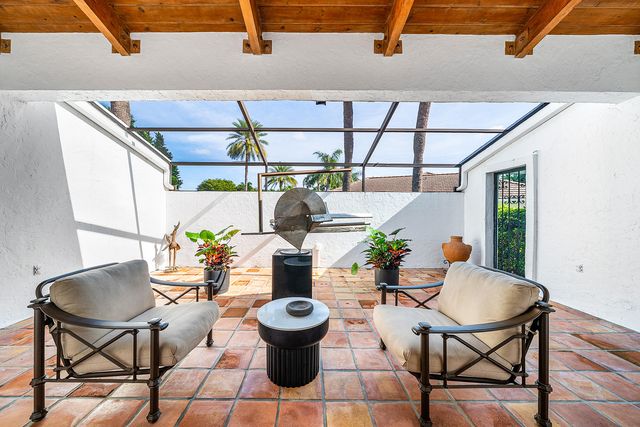 112 Glenbrook Court, Atlantis, FL 33462