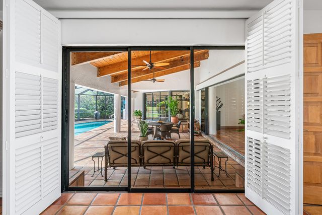 112 Glenbrook Court, Atlantis, FL 33462