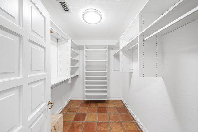 112 Glenbrook Court, Atlantis, FL 33462