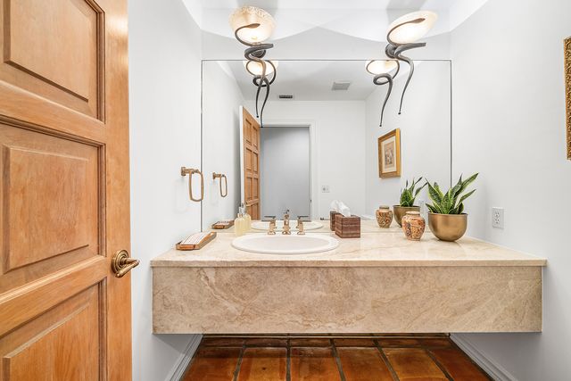 112 Glenbrook Court, Atlantis, FL 33462