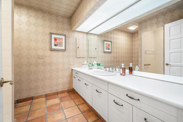 112 Glenbrook Court, Atlantis, FL 33462