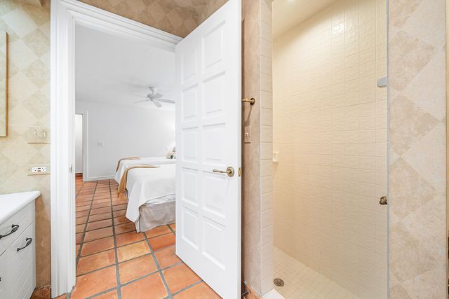 112 Glenbrook Court, Atlantis, FL 33462