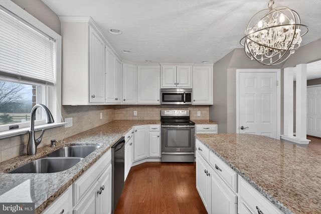 150 YOE DR, Red Lion, PA 17356