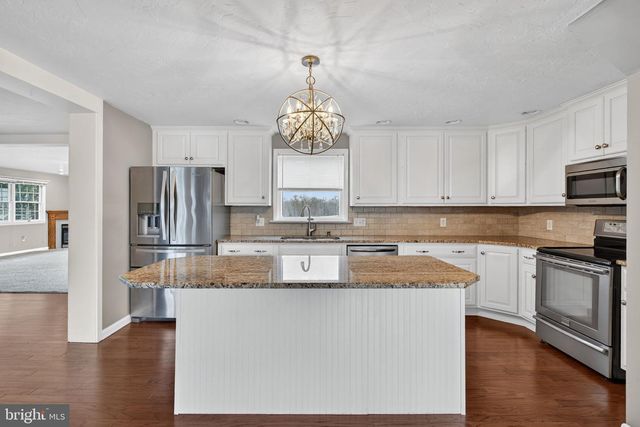 150 YOE DR, Red Lion, PA 17356