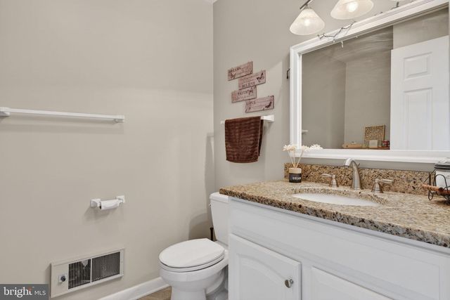 150 YOE DR, Red Lion, PA 17356