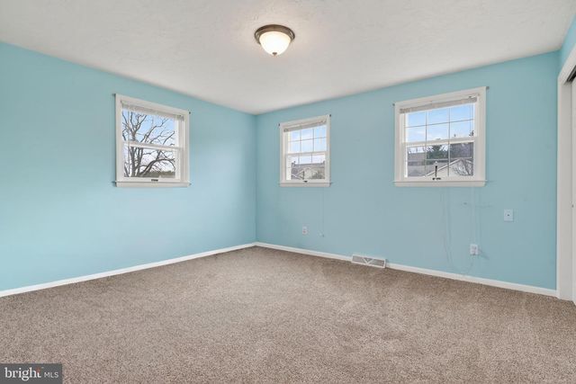 150 YOE DR, Red Lion, PA 17356