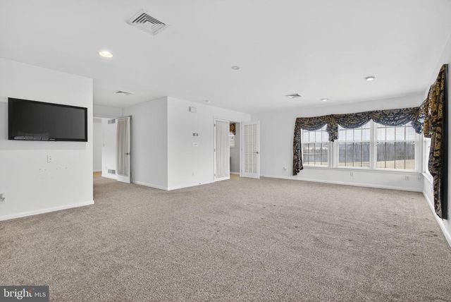 150 YOE DR, Red Lion, PA 17356