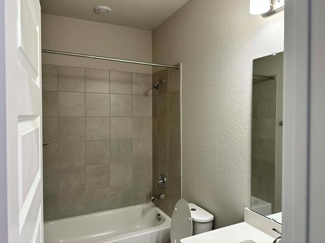 1211 Dry Cork Circle, Richmond, TX 77406