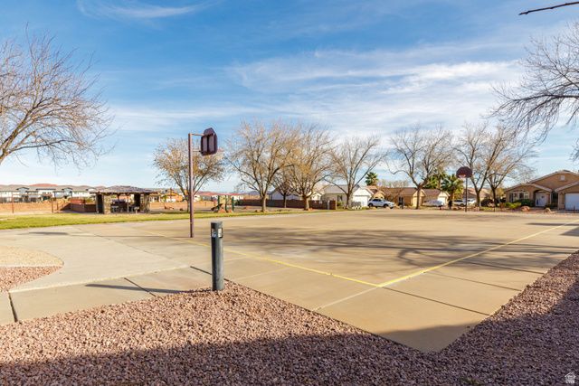 362 E 680 S, Ivins, UT 84738