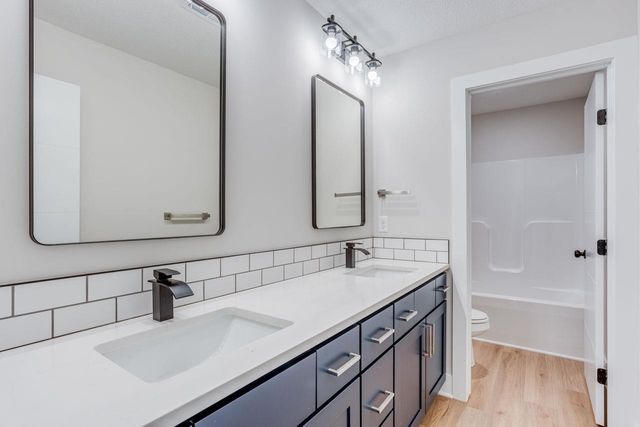 3554 N Tyler Ct, Wichita, KS 67205