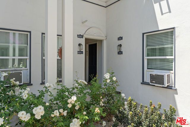 833 N Alfred Street, West Hollywood, CA 90069