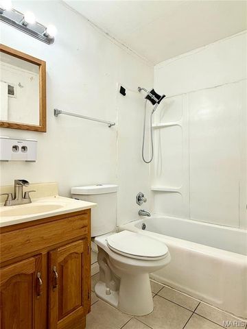 408 Warfield Avenue, Ferguson, MO 63135