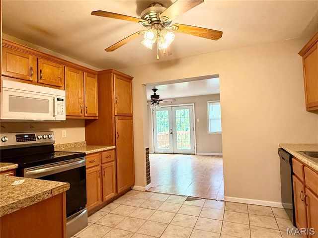 408 Warfield Avenue, Ferguson, MO 63135