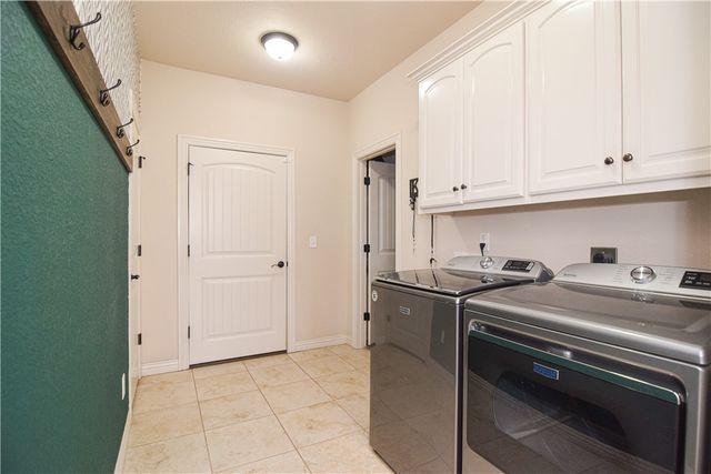 903 Ravine Street, Cave Springs, AR 72718
