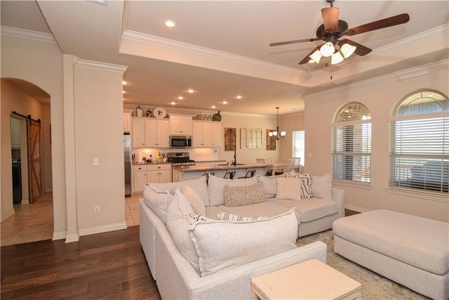 903 Ravine Street, Cave Springs, AR 72718