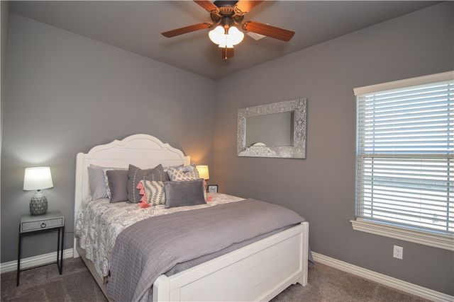 903 Ravine Street, Cave Springs, AR 72718