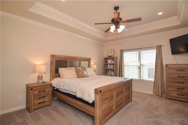 903 Ravine Street, Cave Springs, AR 72718