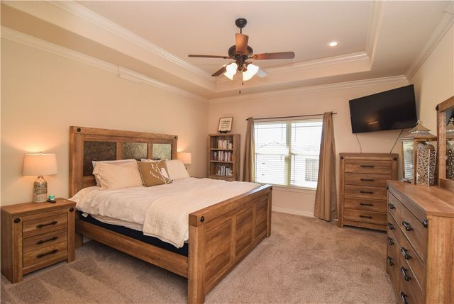 903 Ravine Street, Cave Springs, AR 72718