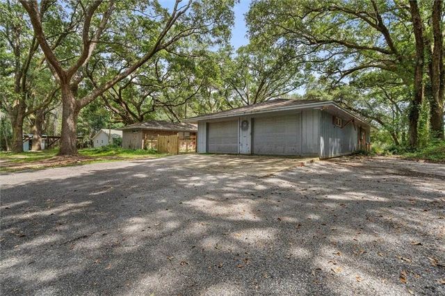 11721 County Road 32 Road, Fairhope, AL 36532