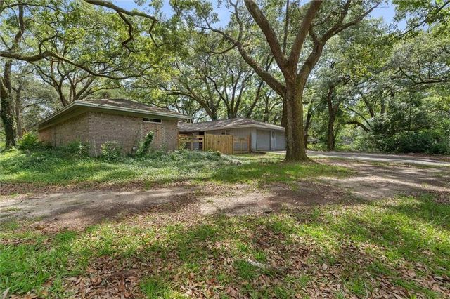 11721 County Road 32 Road, Fairhope, AL 36532