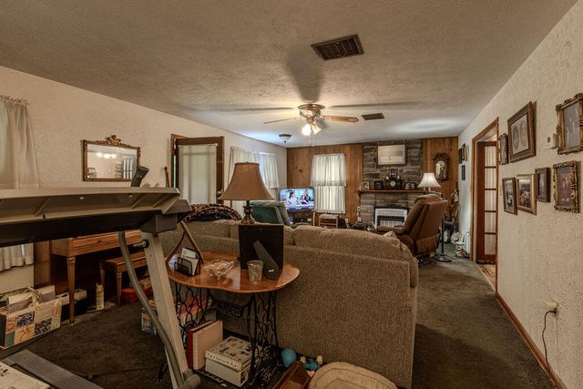 3570 State Highway 60 East, Morehead, KY 40351