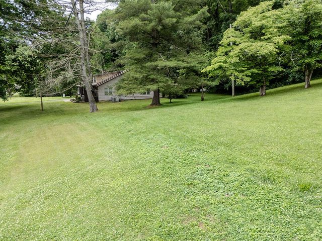 3570 State Highway 60 East, Morehead, KY 40351