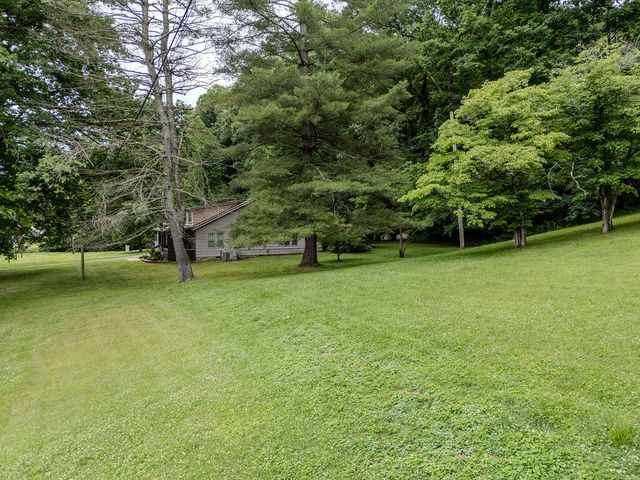 3570 State Highway 60 East, Morehead, KY 40351