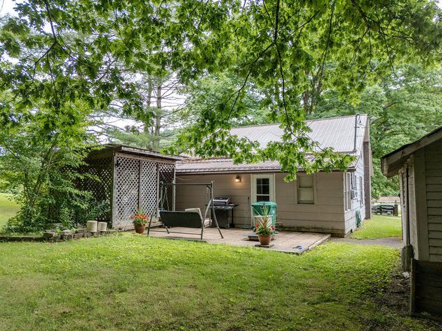 3570 State Highway 60 East, Morehead, KY 40351