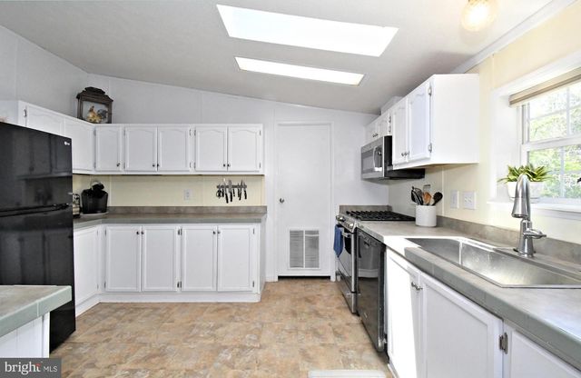 454 W PALETOWN RD, Quakertown, PA 18951