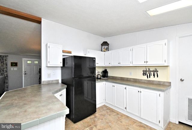 454 W PALETOWN RD, Quakertown, PA 18951