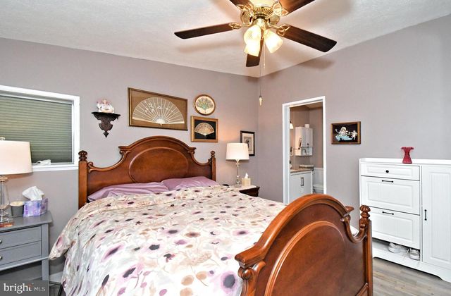 454 W PALETOWN RD, Quakertown, PA 18951