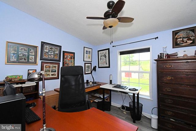 454 W PALETOWN RD, Quakertown, PA 18951