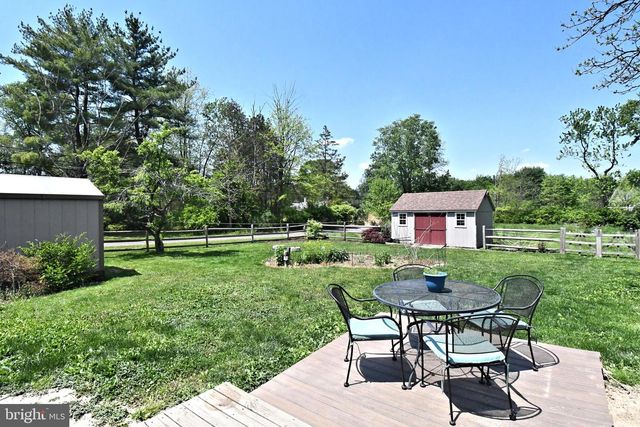 454 W PALETOWN RD, Quakertown, PA 18951