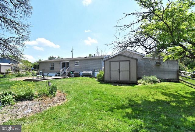 454 W PALETOWN RD, Quakertown, PA 18951