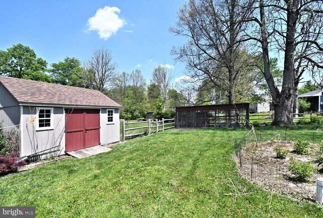 454 W PALETOWN RD, Quakertown, PA 18951