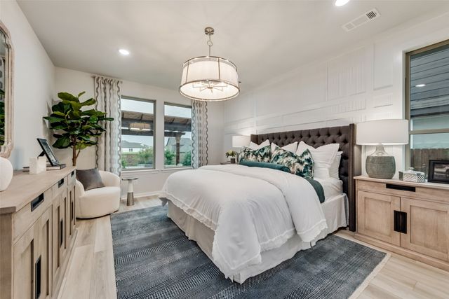 209 Hatherley Street, Little Elm, TX 75068