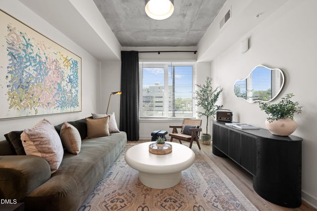 222 N West Street B3, Raleigh, NC 27603